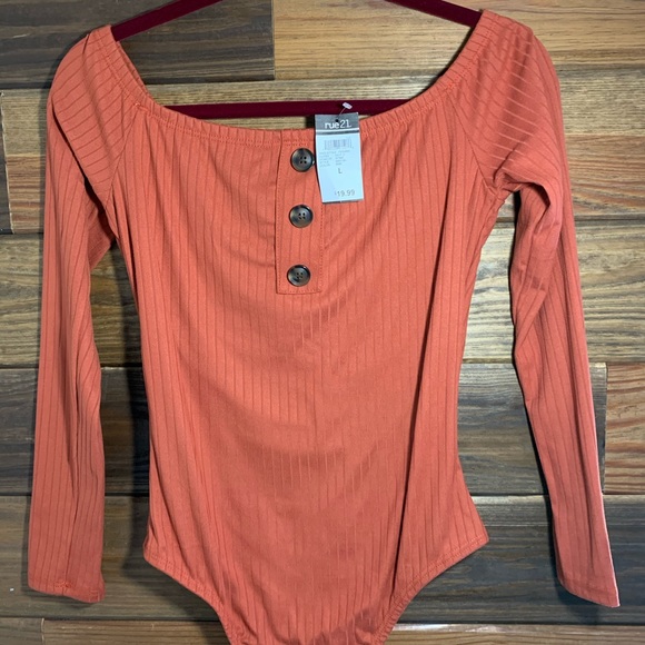 forever 21 bodysuit - Picture 1 of 3